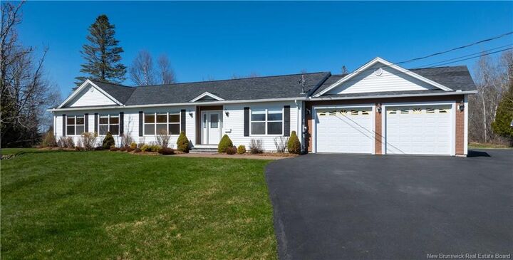 Property Photo: 764 Bayview Drive NB E5B 2N1