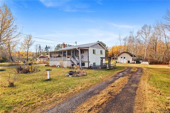 Property Photo:  32 Pleasant Drive  NB E4A 1S3 