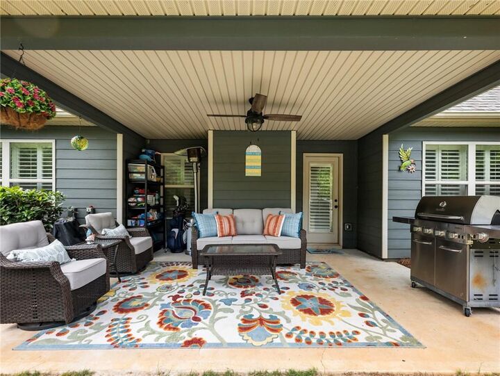 Property Photo:  727 Brannon Holder Road  GA 30680 