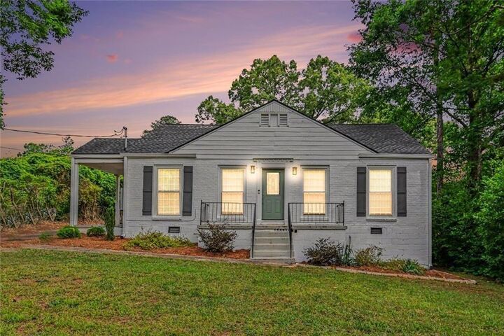 Property Photo:  3092 Leeland Road  GA 30032 