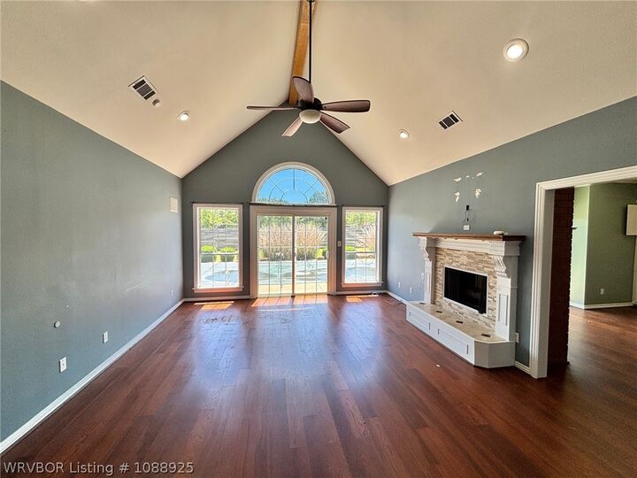 Property Photo:  3105 Fairway Drive  AR 72921 