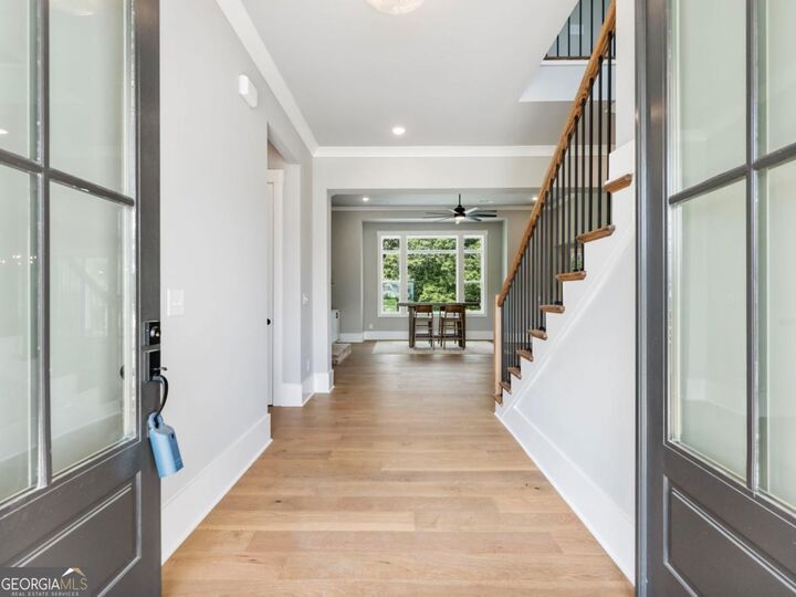 Property Photo:  170 Ewing Way  GA 30019 