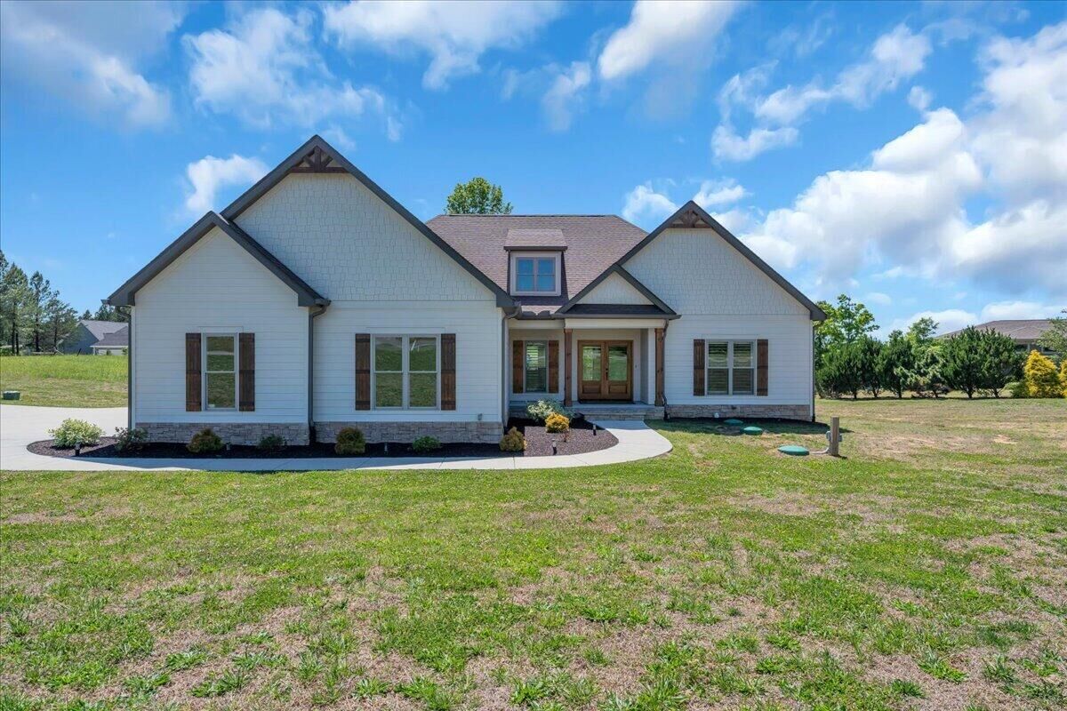 Property Photo:  126 Bobcat Trail  TN 37347 