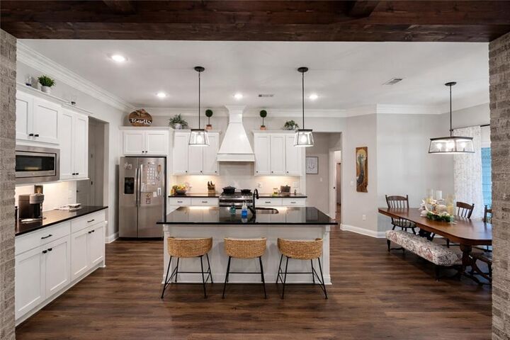 Property Photo:  116 Eastin Circle  LA 71457 