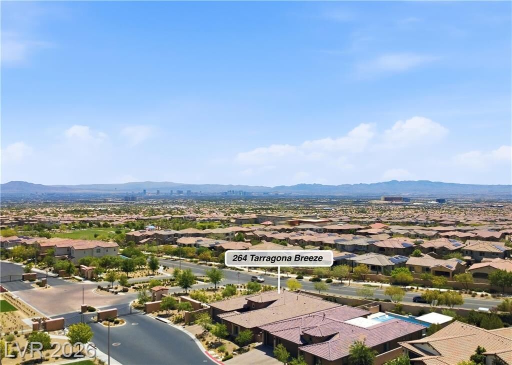 Property Photo: 264 Tarragona Breeze Avenue NV 89138
