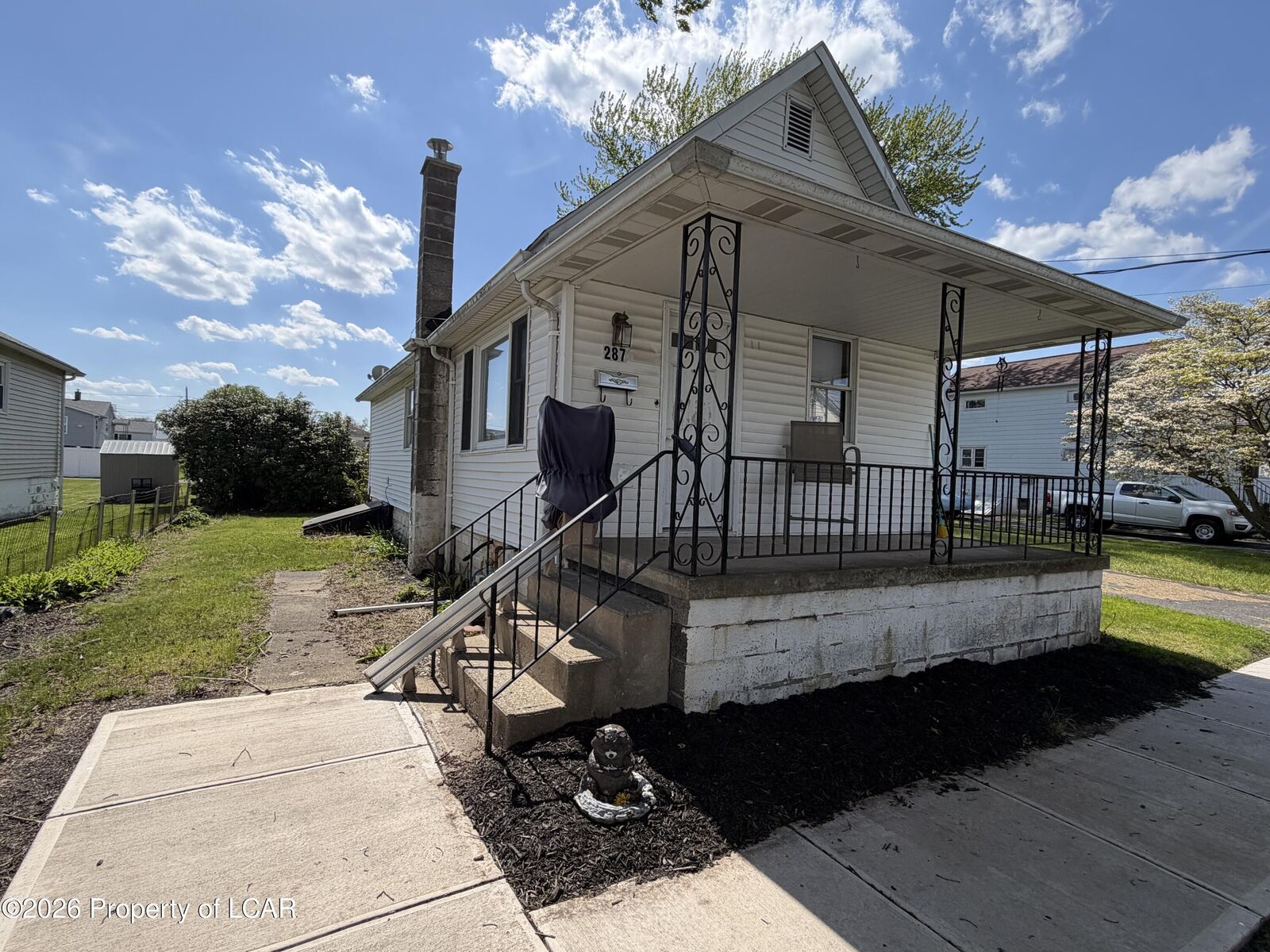 Property Photo:  287 Grant Street  PA 18643 