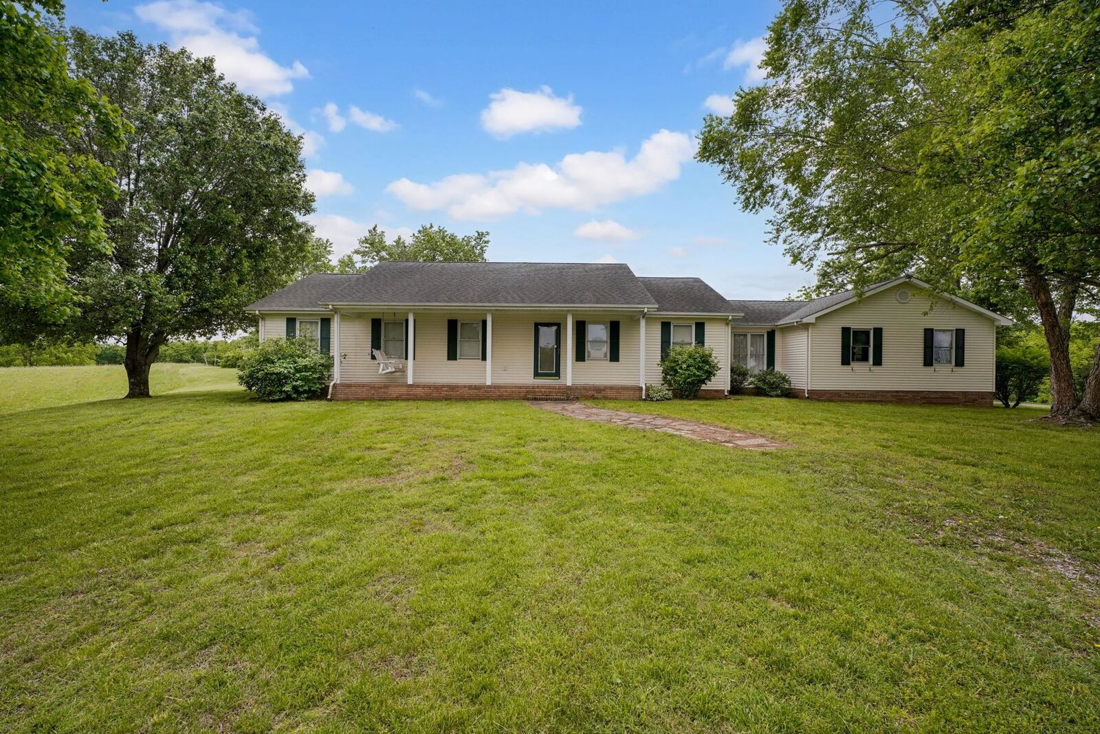 Property Photo:  7709 SR 135  KY 42064 