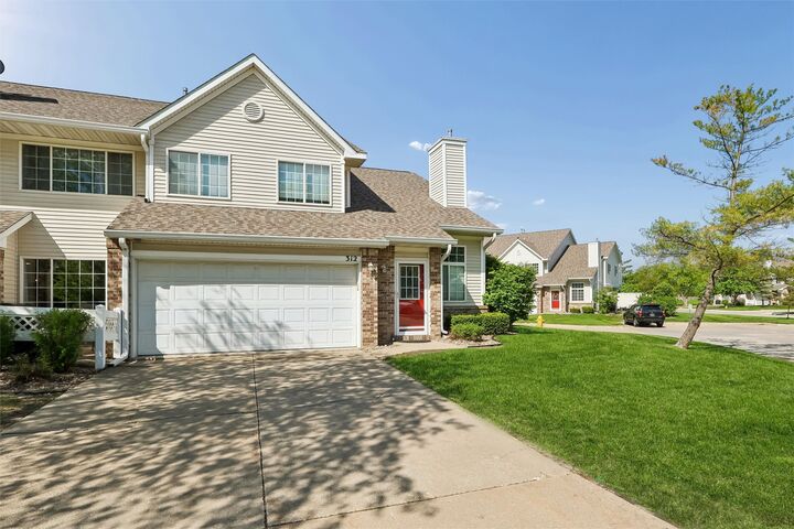 Property Photo:  150 S Prairie View Drive 312  IA 50266 