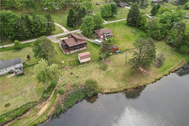 Property Photo:  274 Pioneer Lane  WV 25312 