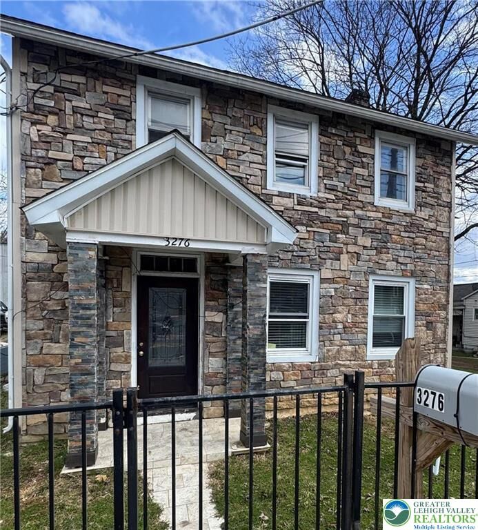 Property Photo:  3276 Easton Avenue  PA 18020 