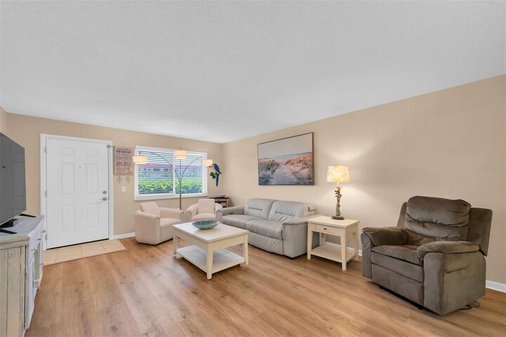 Property Photo:  2960 59th Street S 105  FL 33707 
