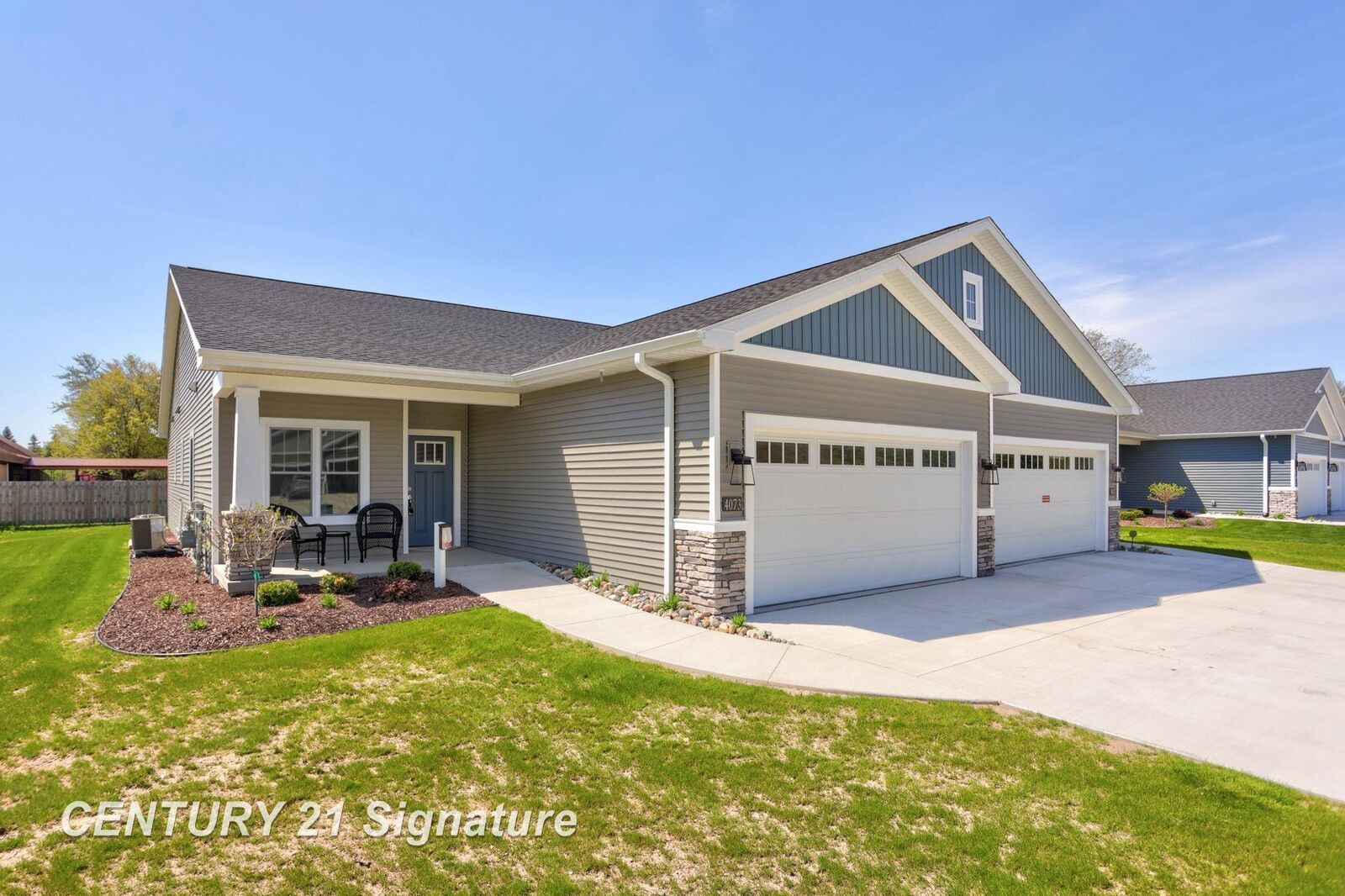 Property Photo:  4086 Woodburn Court  MI 48603 