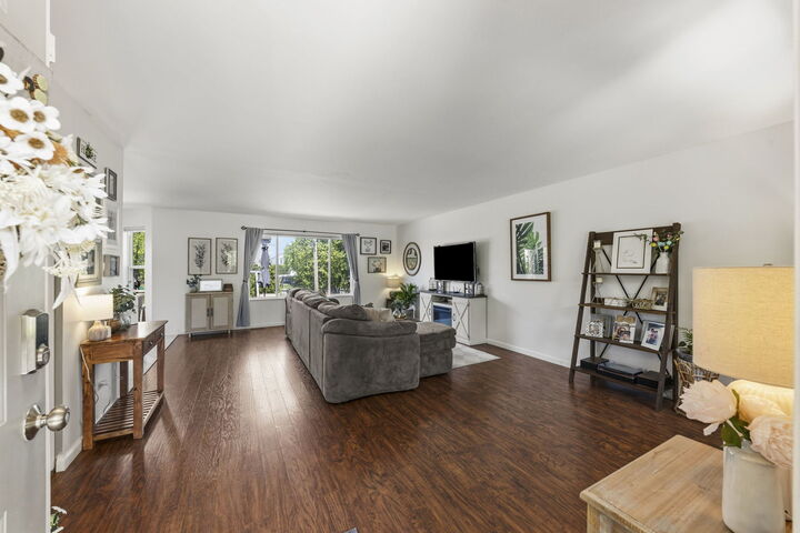 Property Photo: 2711 Misty Brook Lane IL 60432