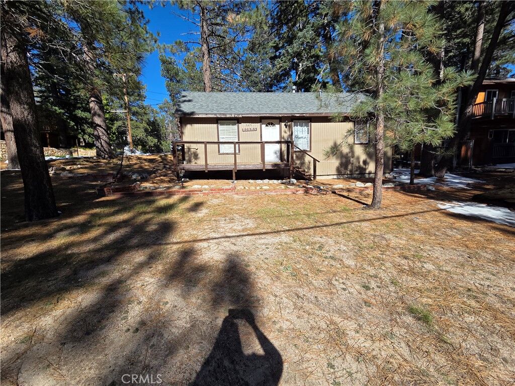 Property Photo:  525 Yukon  CA 92341 