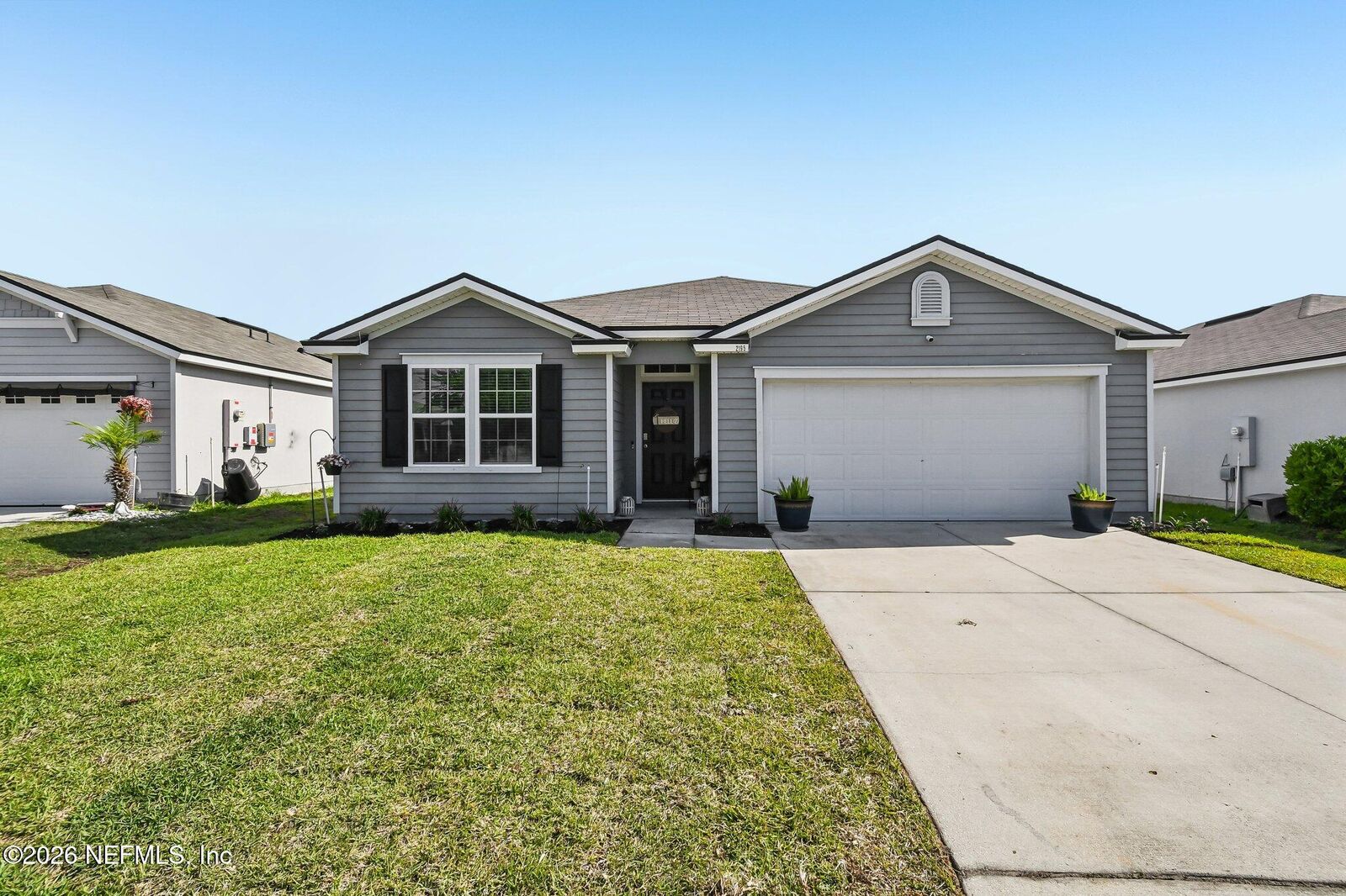 Property Photo:  2195 Willow Springs Drive  FL 32043 
