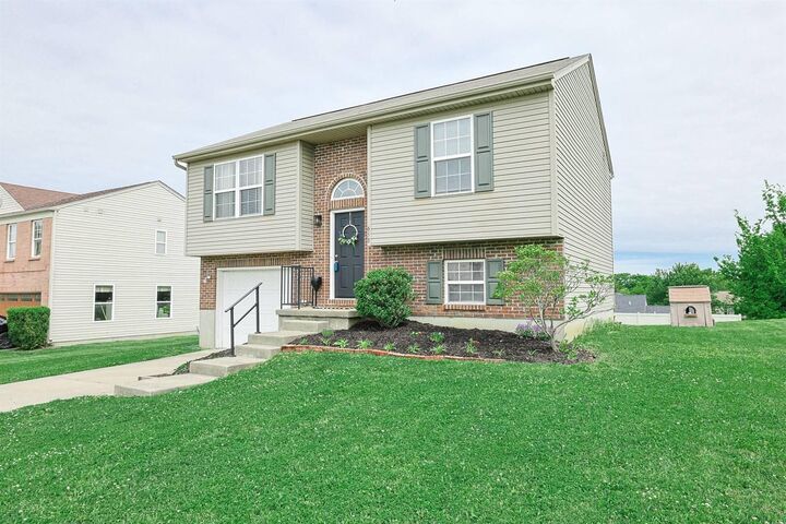 Property Photo:  658 Colton Court  KY 41051 