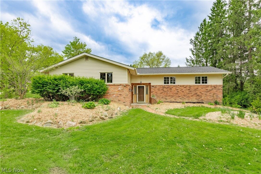 Property Photo:  7969 Dines Road  OH 44072 