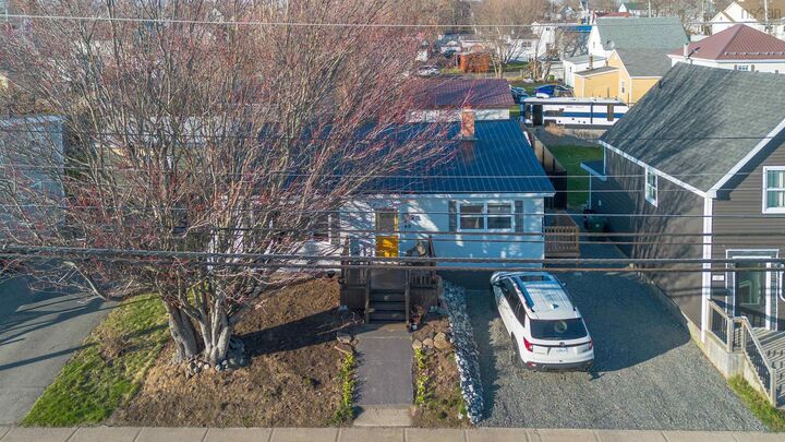 Property Photo:  69 Peppett Street  NS B2A 2N7 