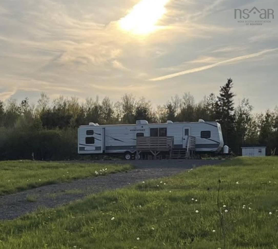 Property Photo:  98 Daisy Lane  NS B0K 1K0 