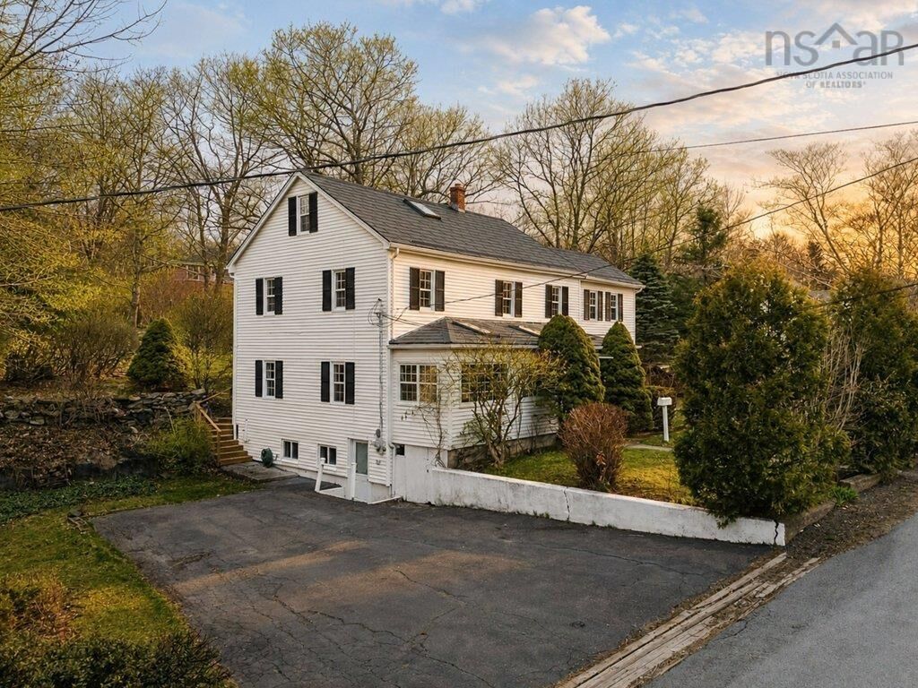 Property Photo: 8 Emmerson Street NS B4A 1V7