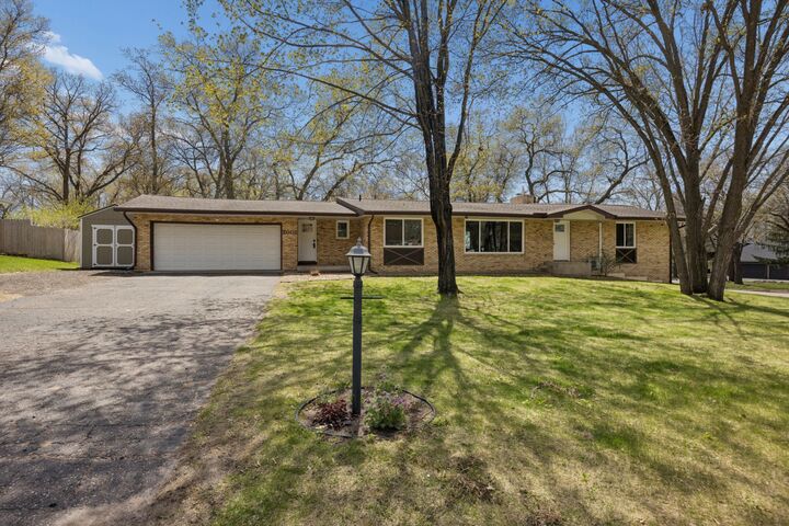 Property Photo:  2002 Hillcrest Drive  MN 56303 