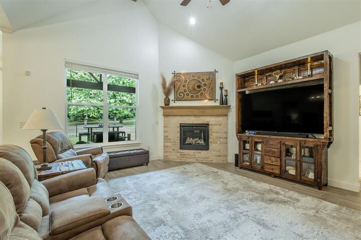 Property Photo:  5504 Asheville Way  OK 73020 