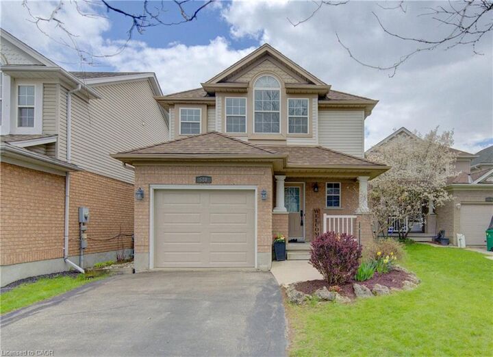 Property Photo:  580 Canso Place  ON N2K 3Z9 