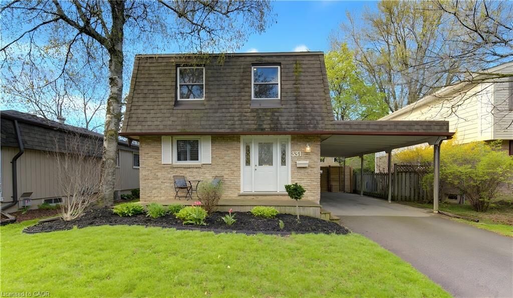 Property Photo:  331 Dansbury Drive  ON N2K 2M1 