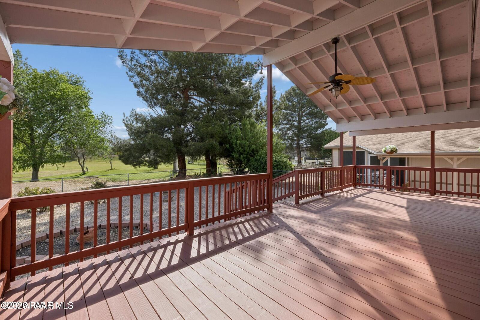 Property Photo: 835 N Creekview Drive AZ 86327