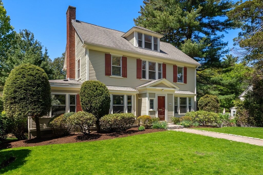 Property Photo:  89 Beaumont Ave  MA 02460 