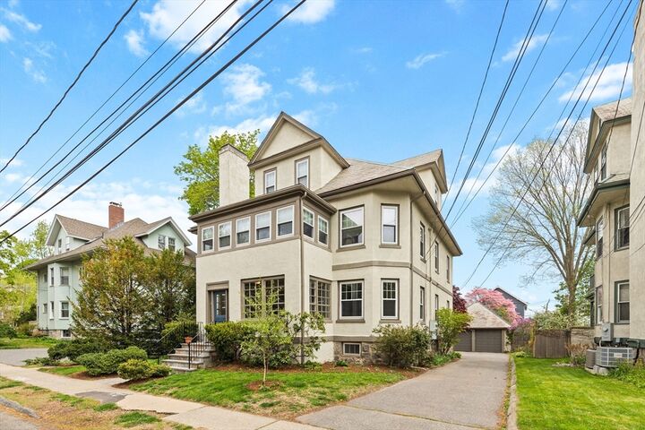Property Photo:  12 Spruce St 12  MA 02472 