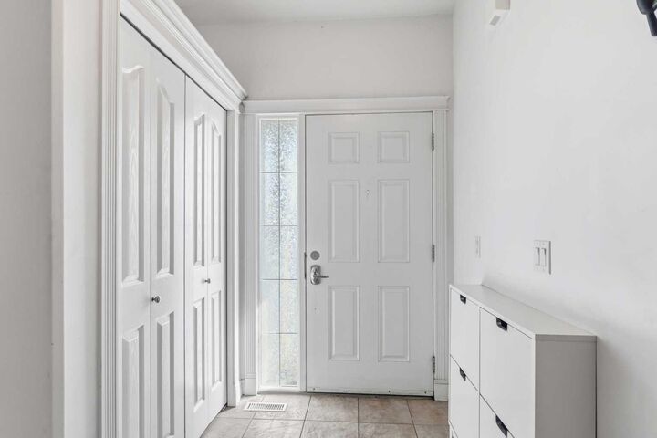 Photo de la propriété:  374 Parsons Creek Drive  AB T9K 0C8 