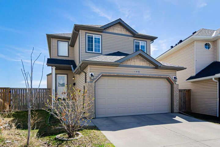 Property Photo:  133 Saddlefield Place NE  AB T3J 4Z3 