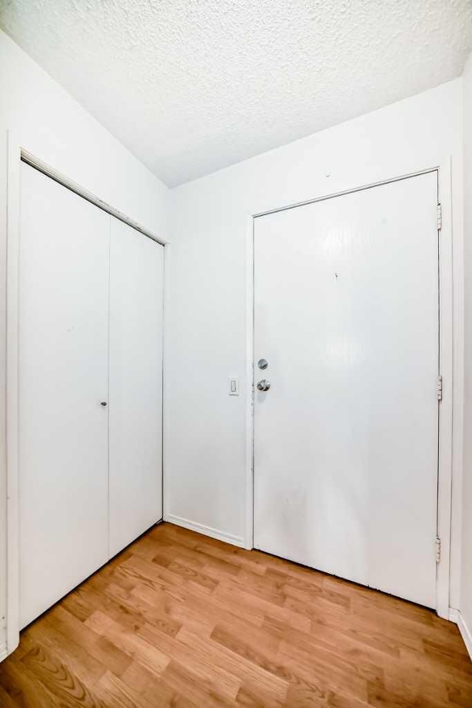 Property Photo:  1633 26 Avenue SW 104  AB T2T 1C7 