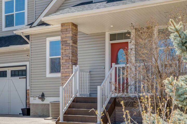 Property Photo:  15 Barber Street NW  AB T0J 1X2 