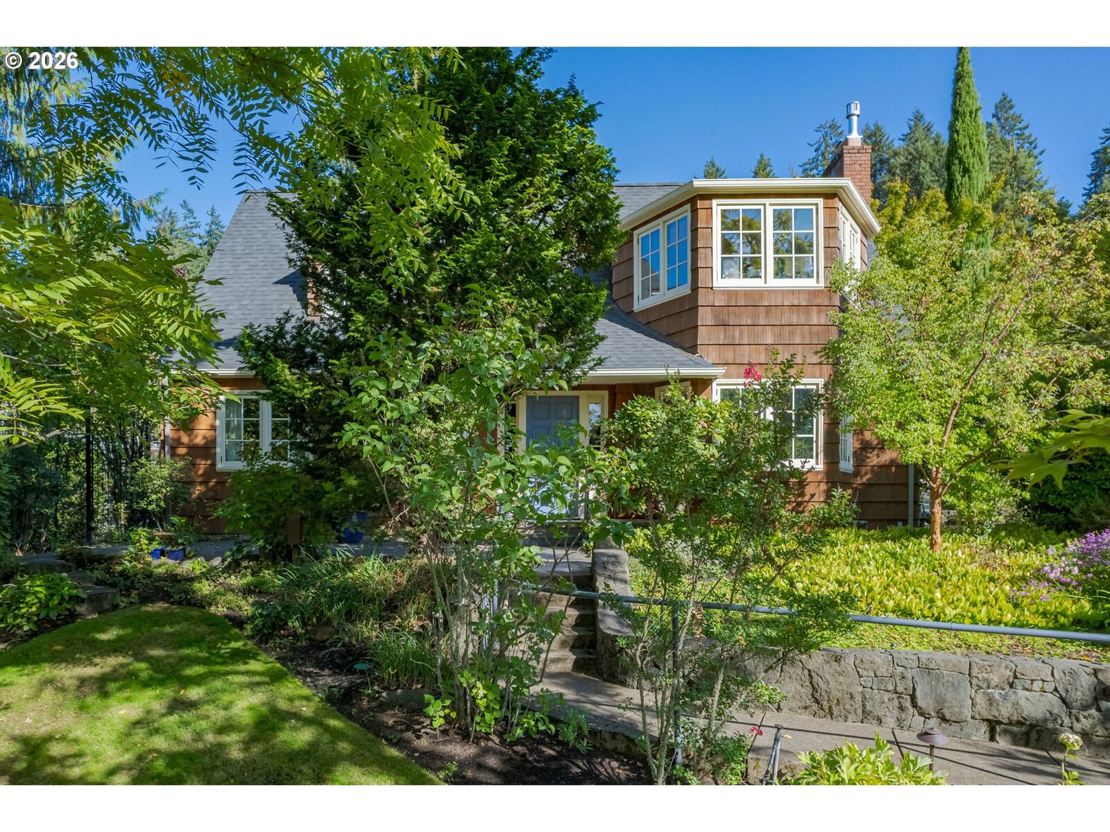 Property Photo:  1669 Fairmount Blvd  OR 97403 