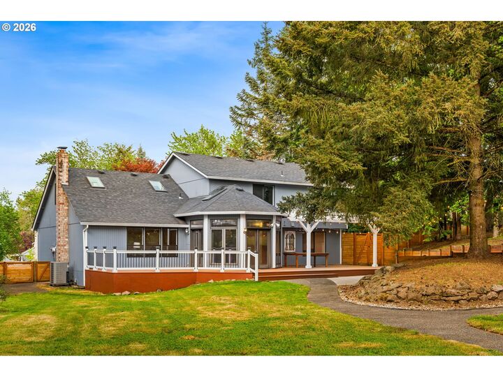 Property Photo:  3504 NE 169th Ave  WA 98682 