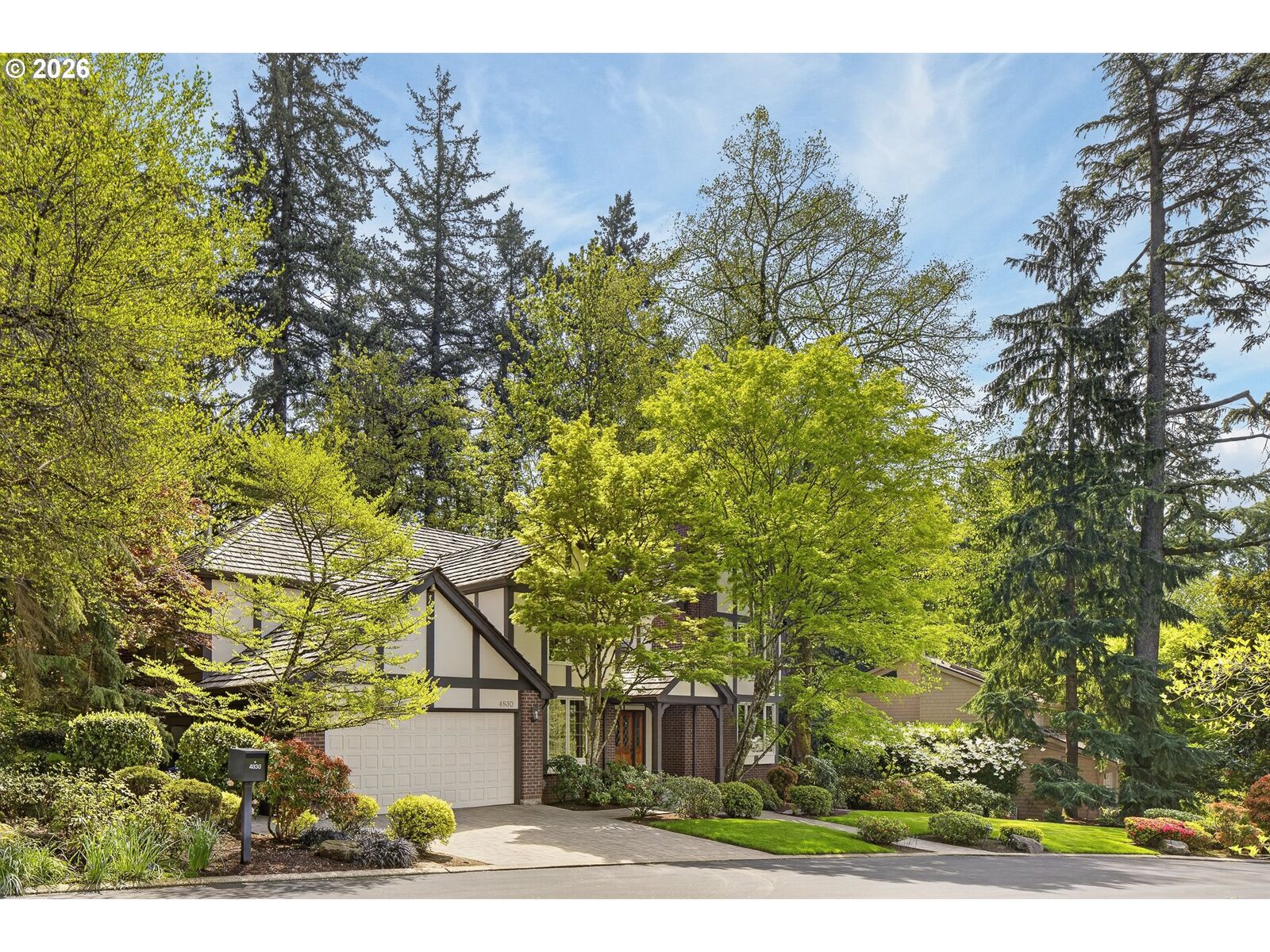 Property Photo:  4830 SW Dosch Park Ln  OR 97239 