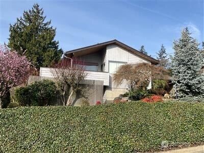 Property Photo:  21025  6th Avenue S  WA 98198 