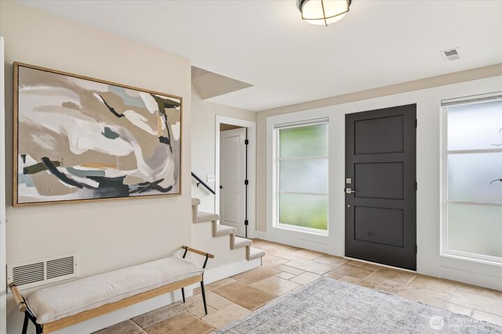 Property Photo:  1908  122nd Avenue SE  WA 98005 