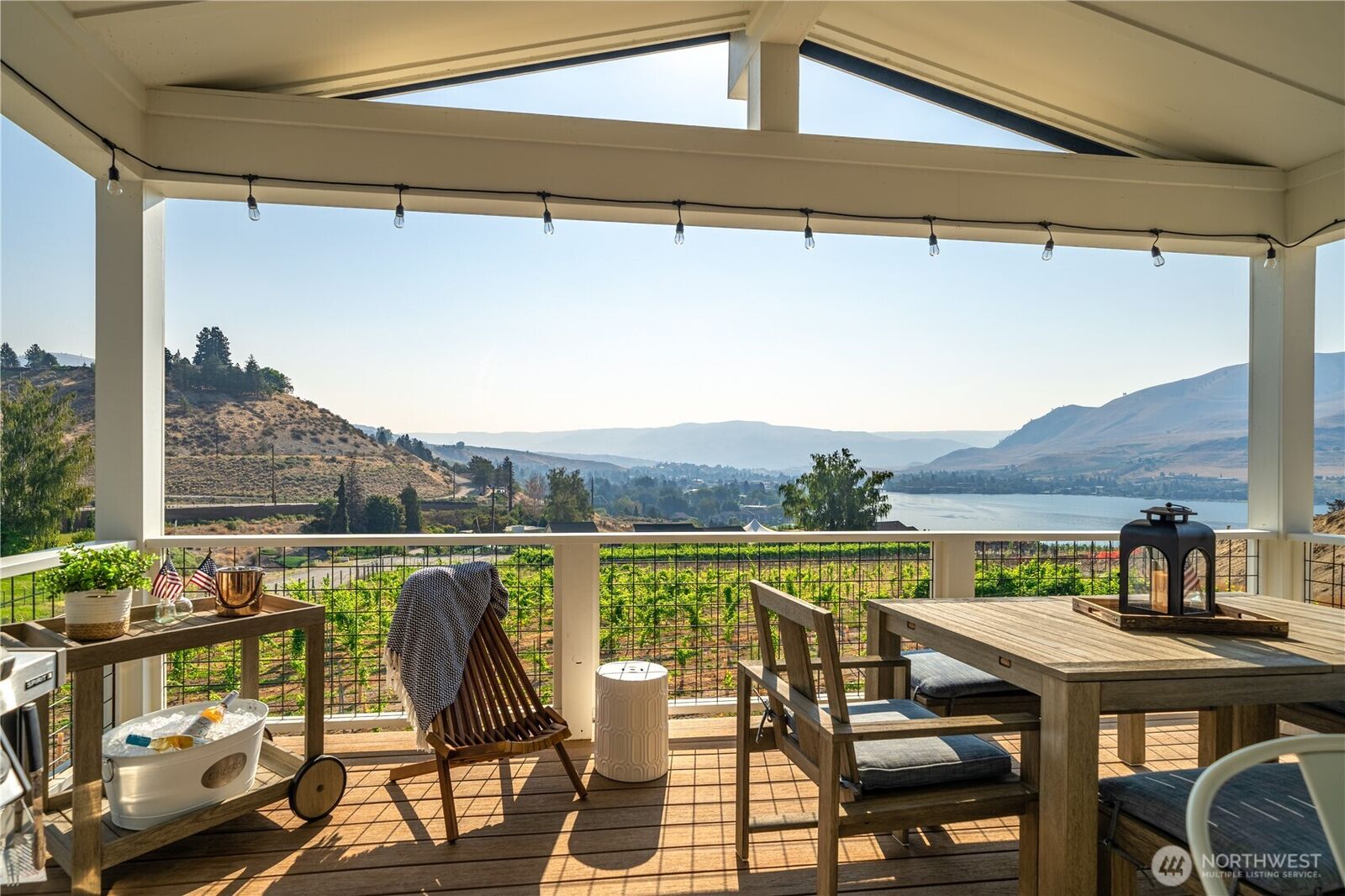 Property Photo:  211  Bluebell Court  WA 98816 