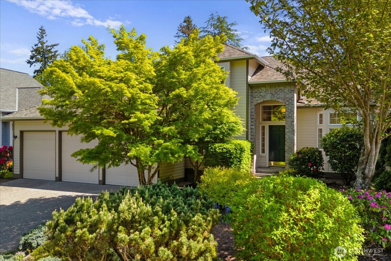 Property Photo:  7205 NE 147th Place  WA 98028 