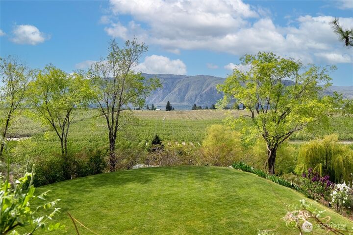 Property Photo:  86  Mountain View Dr  WA 98812 