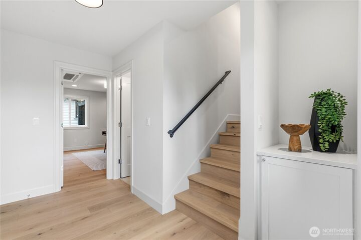 Property Photo:  6832  47th Avenue NE  WA 98115 