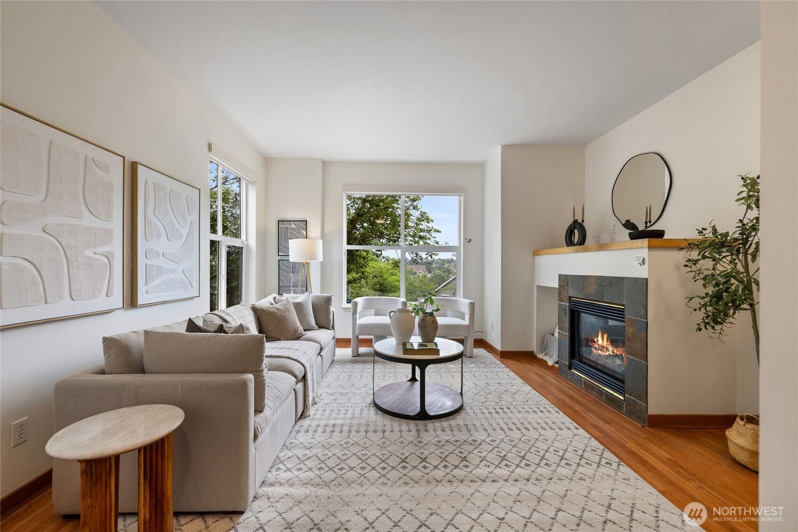 Property Photo:  1501  Cherrylane Avenue S 1501  WA 98144 