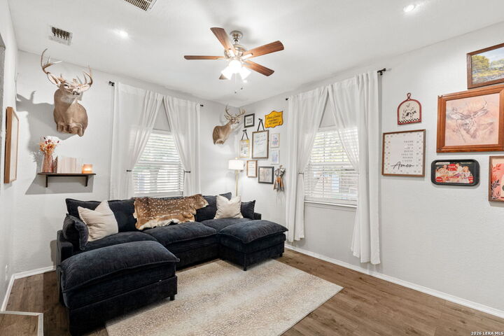 Property Photo: 1214 London St TX 78009