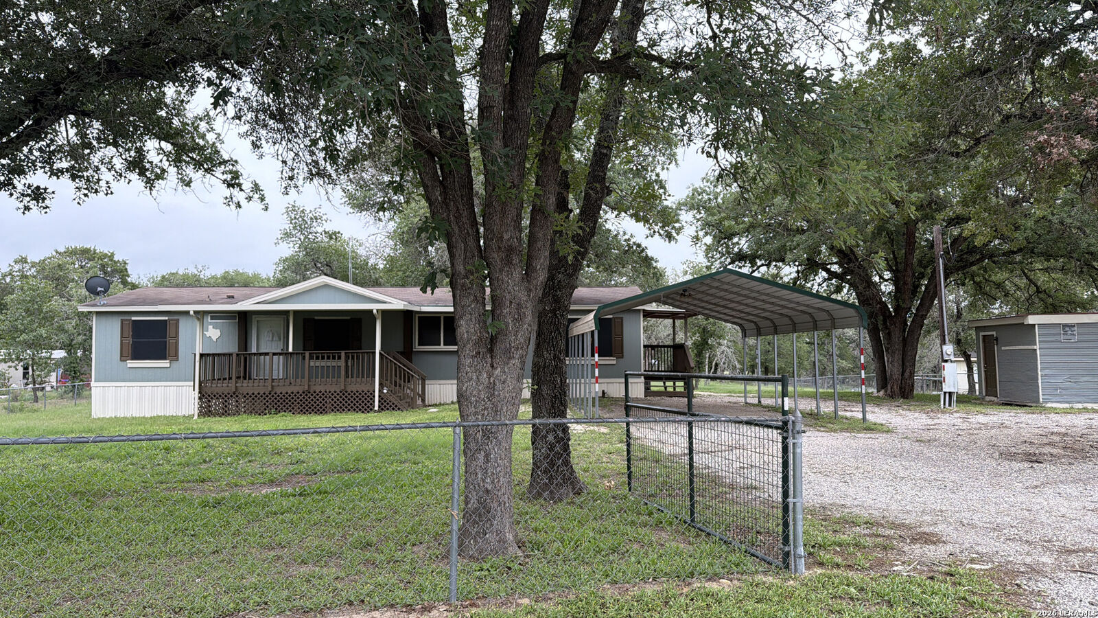 Property Photo:  309 Hickory Run  TX 78121 