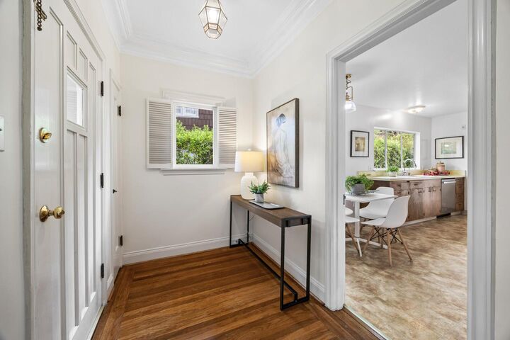 Property Photo:  424 Hurlingham Avenue  CA 94402 