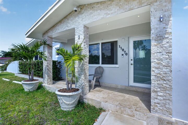Property Photo: 11970 SW 177th Ter FL 33177