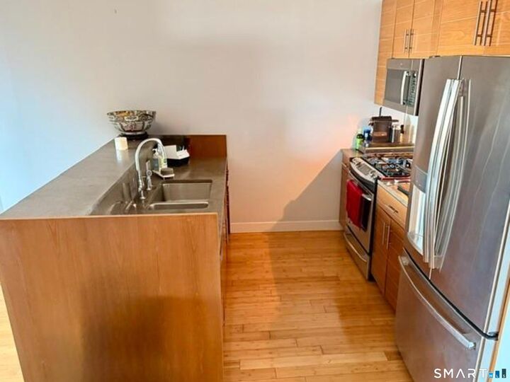 Property Photo: 33 North Water Street 604 CT 06854